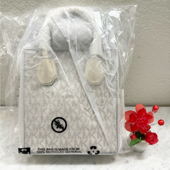 Michael Kors Mercer Extra Small Pebbled Leather Crossbody Bag - Picture 5 of 5